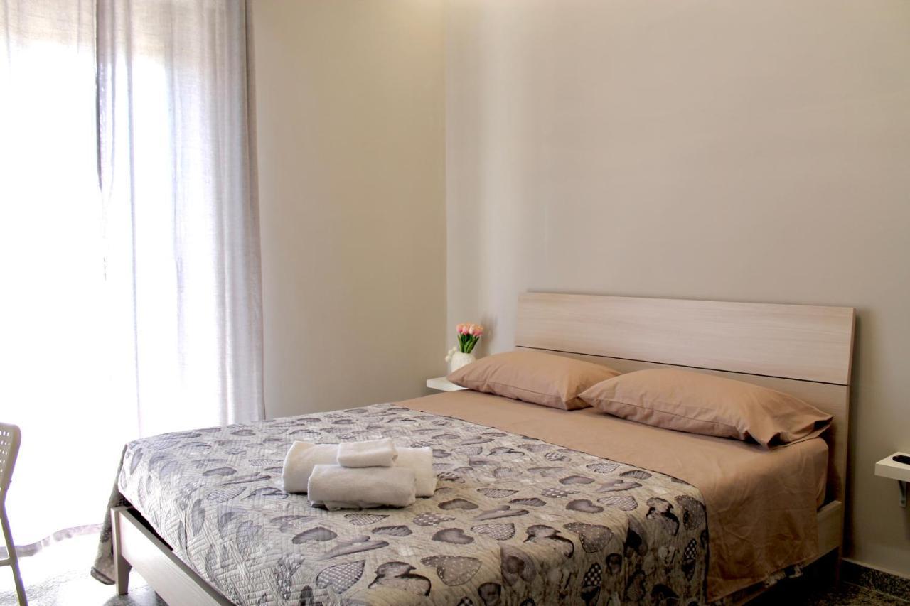 レッジョ・ディ・カラブリア Charm Airport Bed & Breakfast エクステリア 写真