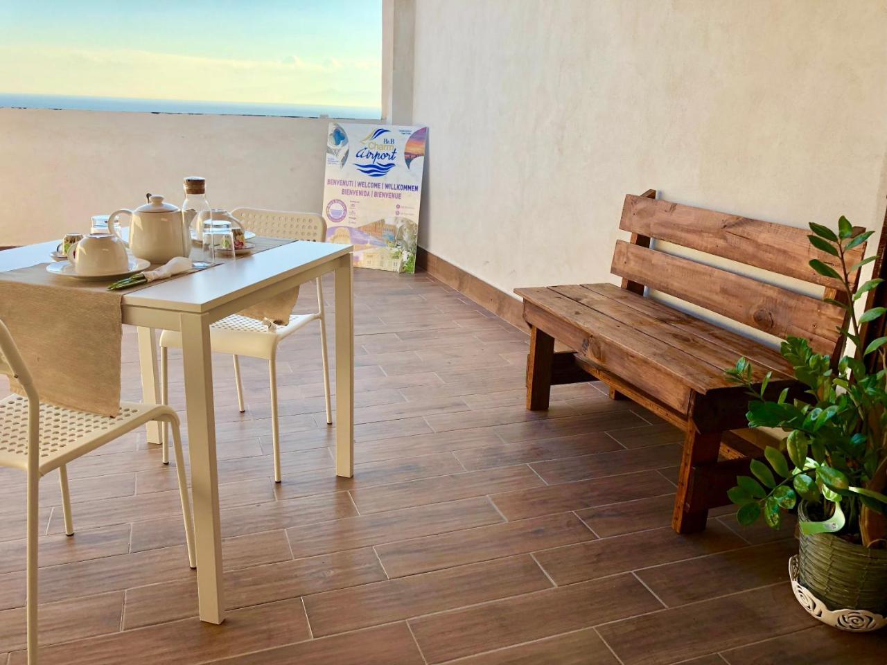 レッジョ・ディ・カラブリア Charm Airport Bed & Breakfast エクステリア 写真